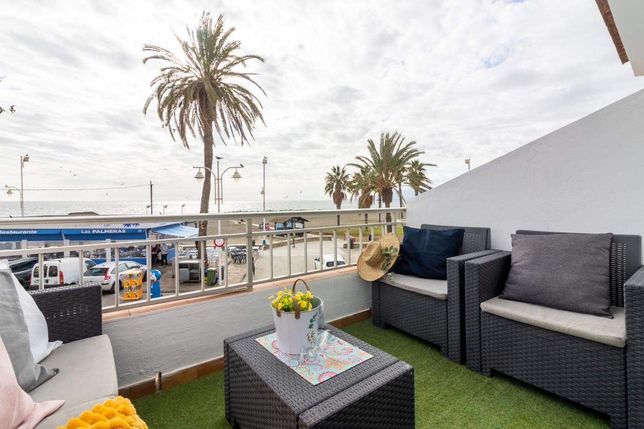 Sea & Wave Pedregalejo Beach Apartment มาลากา ภายนอก รูปภาพ