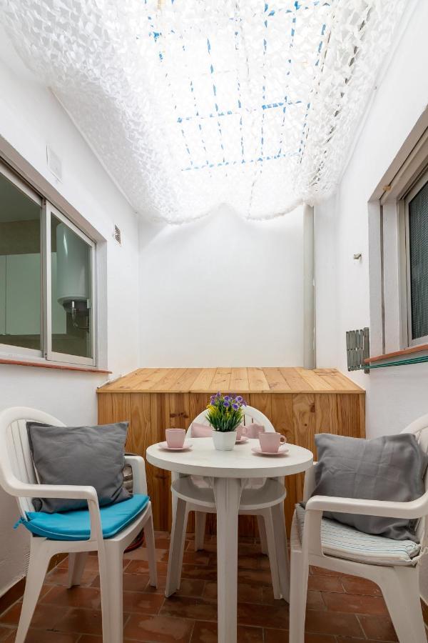 Sea & Wave Pedregalejo Beach Apartment มาลากา ภายนอก รูปภาพ